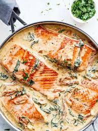 Lachsrezepte Mit Knoblauch Sahne Und Honigsaucen Dekoration Ideen Lachs Braten Rezept Babyspinat Rezepte Rezepte