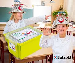 Maybe you would like to learn more about one of these? Stationenkiste Magnetismus Kompass Experimente Kinder Kiste Magnetismus