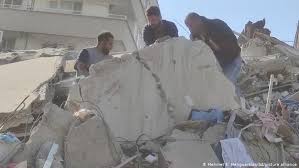 Hay 15 sismógrafos repartidos por la. Un Terremoto De Magnitud 7 Sacude A Turquia Y Grecia El Mundo Dw 30 10 2020