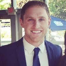 Kris Slocum's Instagram, Twitter & Facebook