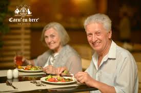 Falafel cu salata de vinete si rodii+limonada. Caru Cu Bere Ce Te RecomandÄƒ Pentru Meniurile Noastre Facebook