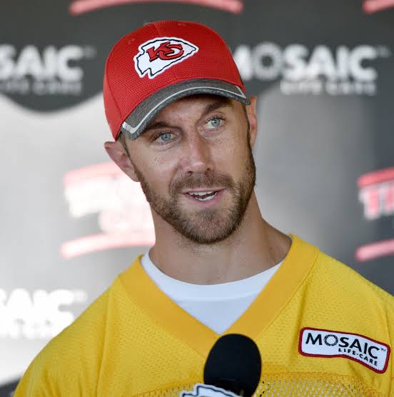 Chiefs Fan Poll June 20: Alex Smith should return as an assistant coach |  Arrowhead Pride