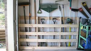 How to store your garden tools. Storing And Maintaining Garden Tools Xtraspace
