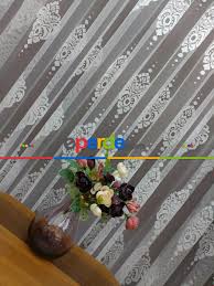 Özel ölçü sipariş imkanı ile güvenli alışverişin sahibi perdealemi.com`da tül perde, kruvaze perde, yanki perde modelleri en ucuz fiyatlarla bir tık uzanığınızda bizi hemen inceleyin ve fırsatlardan faydalanın! Tul Perde Modelleri Icin 500 Fikir Perde Capa Deseni Siyah Perdeler