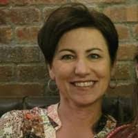 Gretchen Bliss's Instagram, Twitter & Facebook