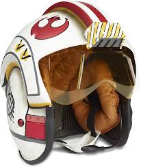 Lucasfilm hires deepfake youtuber who tweaked luke skywalker's appearance in the mandalorian. Amazon Com Star Wars The Black Series Luke Skywalker Battle Simulation Helmet Premium Electronic Roleplay Collectible Full Scale Lights Sounds Toys Games