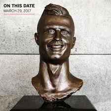 Ronaldo reportedly paid nearly $30,000 to have a wax statue of himself made that he could keep at home. Espn Fc On This Day In 2017 That Statue Of Cristiano Ronaldo Was Unveiled To The World Facebook