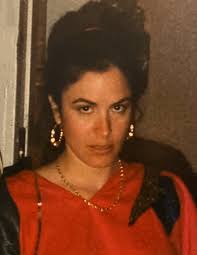 ✨Me a long, long time ago... 💡My niece recently sent this photo. I'd never  seen it.