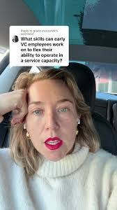 Kelly Carrick's Instagram, Twitter & Facebook