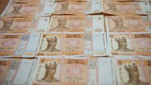 Convertor valutar, curs oficial bnm, curs de schimb euro, grafic evolutie valute, preluare curs valutar, arhiva curs bnm, cursul valutar, curs euro si dolar, curs valutar la banci, lista bancilor din moldova. Èefa Casieriei Unei BÄnci CondamnatÄ Pentru Furt De 1 6 Milioane De Lei Stiri Md Stiri Md