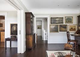 With low rooflines and exposed rafters, these homes were designed for the burgeoning middle class. Modern Craftsman Modern Craftsman Craftsman Living Rooms Craftsman Home Decor