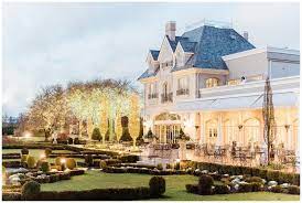 Park Chateau Winter Wedding East Brunswick Nj Paige Ryan Jenniferlarsenphoto Com Mansion Wedding Venues Winter Wedding Wedding Pictures