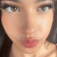 20+ "Melanie Hidalgo" profiles