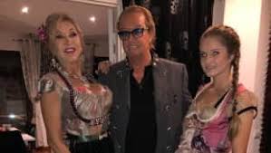 Carmen geiss ist seit über 25 jahren mit robert verheiratet. Die Geissens Shania Bekommt Catwalk Training Von Gntm Papis