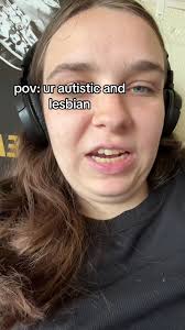 Violet Nichols (@violetnichols2)