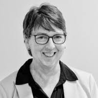 Noreen Lockhart's Instagram, Twitter & Facebook