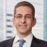 Kenneth Kapner's Instagram, Twitter & Facebook