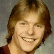 Loretta Compton's Instagram, Twitter & Facebook