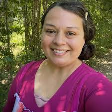 Lana Gregory's Instagram, Twitter & Facebook