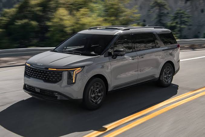 2026 Kia Carnival Hybrid Prices, Reviews, and Pictures | Edmunds