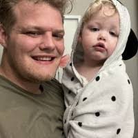 Alex Fransen's Instagram, Twitter & Facebook