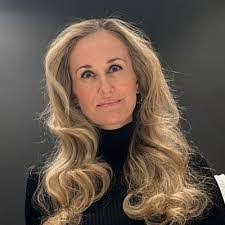 Angela Smoot's Instagram, Twitter & Facebook