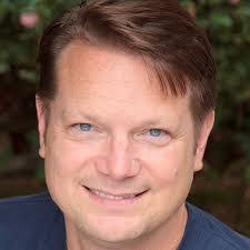 Sami Adams's Instagram, Twitter & Facebook