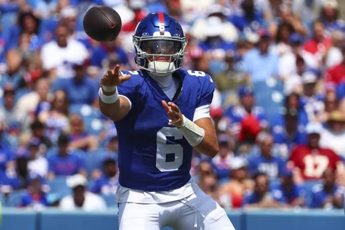 Young quarterback Jackson Dart faces immense pressure to elevate his secondary passing targets, do AI tạo
