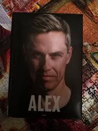Kirjojen maa: Alexander Stubb, Karo Hämäläinen: Alex