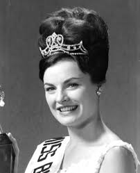 Miss Burnaby contest winners 1972