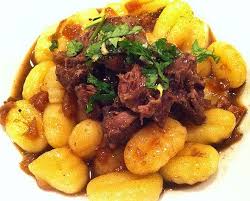 Food Hunter S Guide To Cuisine Veal Osso Buco With Gnocchi Food Food Hunter Whole Food Recipes