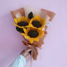Kini saatnya membuat bunga matahari dari kain flanel. Ready Bunga Flanel Buket Bunga Matahari Shopee Indonesia