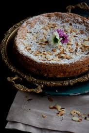 Versuss Dir Den Montag Mit Mallorquinischem Mandelkuchen Mallorquinischer Mandelkuchen Mandelkuchen Susse Kuchen