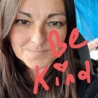 Amanda Burchell's Instagram, Twitter & Facebook