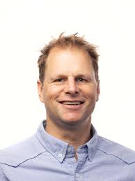 SCOTT ernennt Juwon Kim und Pascal Ducrot zu Co-CEOs und stellt erweitertes  Führungsteam vor