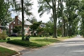 Virtual or distance learning is defined as instruction in which the students and the teacher are in different locations. Neighborhoods Of Rva Ginter Park The Rerva Real Estate Team