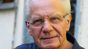 NEU ISENBURG : UN GARDIEN PAS SEULEMENT EN TEMPS DE CRISE ; LE MAIRE  HERBERT HUNKEL A 75 ANS