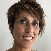 Wanda Palmieri's Instagram, Twitter & Facebook