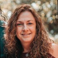 Sandra Traver's Instagram, Twitter & Facebook