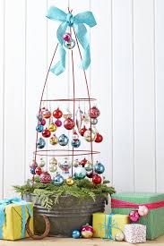 These ideas should offer you some very good inspiration on the best way to decorate your mantel for christmas. 56 Best Outdoor Christmas Decorations Diy Porch Decorations