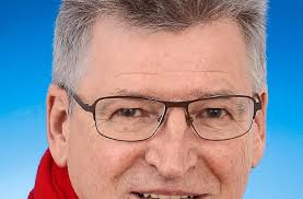 Manfred Ruhland wirft hin