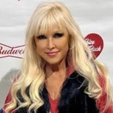 Former Houston Oilers Cheerleaders- Derrick Dolls Alumni