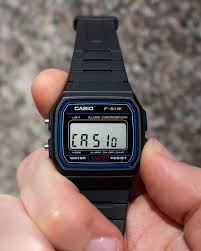 Annual production of the watch is 3 million units. Gunstigste Digitaluhr Casio F 91w Uhren Preis Ratgeber Digitaluhr Uhren Casio Uhr