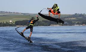 Basically, it allows you to switch off the engine instantly when the jetsurf handle and the wrist magnet gets disconnected. Another Way Of Surfing Jetsurfing Atlantik Surf