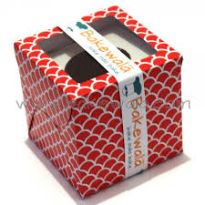 All members and people appearing on this site are 18 years of age or older. Buy Cupcake Boxes 1 Cavity Red And White Online In India