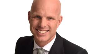 Eric Knai promut Head of M&A "International" d'Eversheds Sutherland