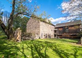 There are 553 pennsylvania barn for sale on etsy, and they cost $71.28 on average. 5 Really Old Stone Homes For Sale In Pennsylvania S Countryside Curbed Philly
