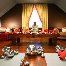 Honor our lineage of spiritual masters or gurus: Christmas Yoga Studio Asiatisch Fitnessraum Cleveland Von Christine Haught Ltd Interior Design