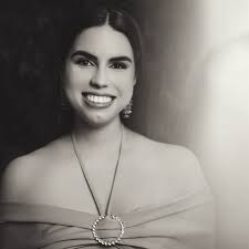 Ana Beatriz Lima Franco Prado (@biafprado) · Instagram photos and Reels