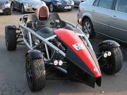 Jay leno loves wheels, and his big dog garage houses one of america's great collections of cars and motorcycles. The 10 Most Awesome Cars In Jay Leno S Garage